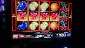 Mobile view of elangwin slot Live Schedule with payment balance display
